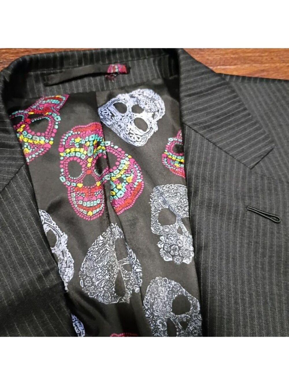 Sabestian Grey M Dark Gray Pinstripe Suit Blazer With Skull Liner Modern Slim Fi - Picture 5 of 15